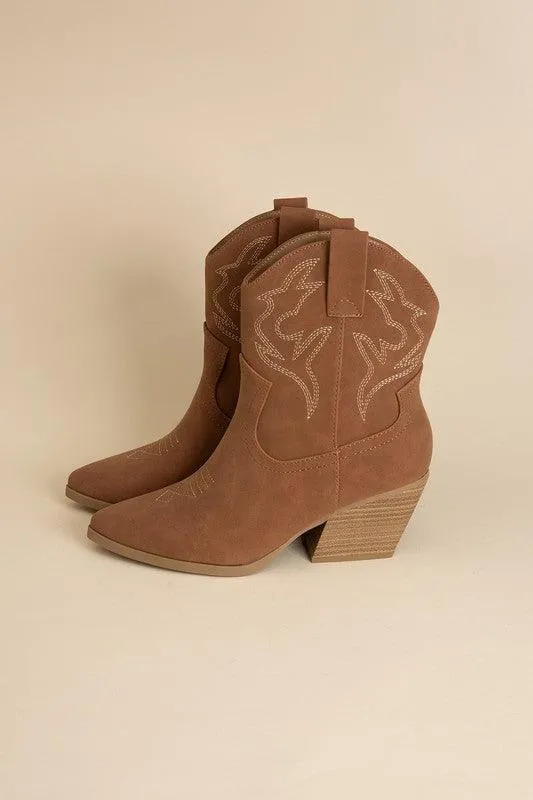 Ankle Length Western Boots