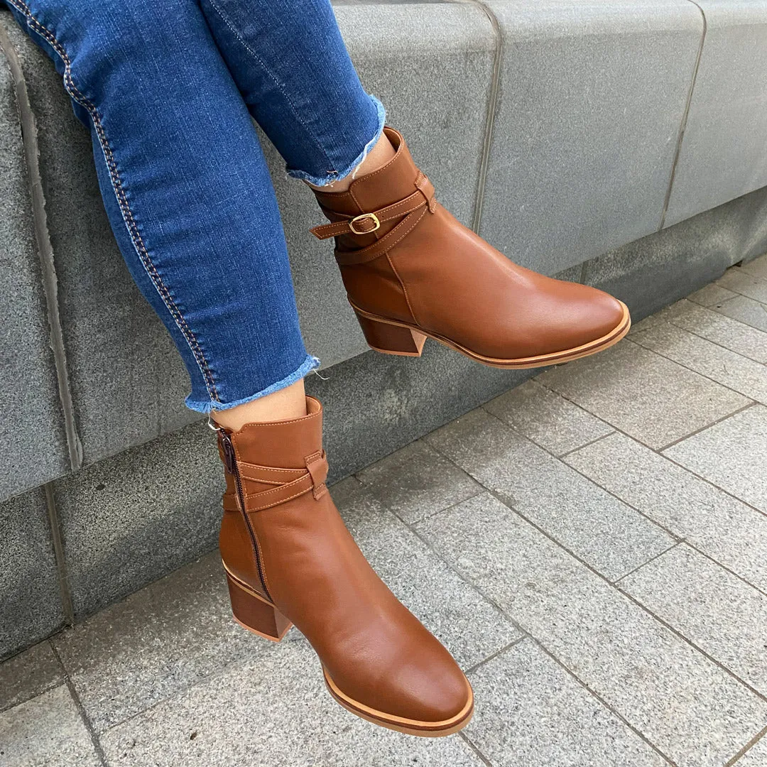 Aubrey - belted ankle boots