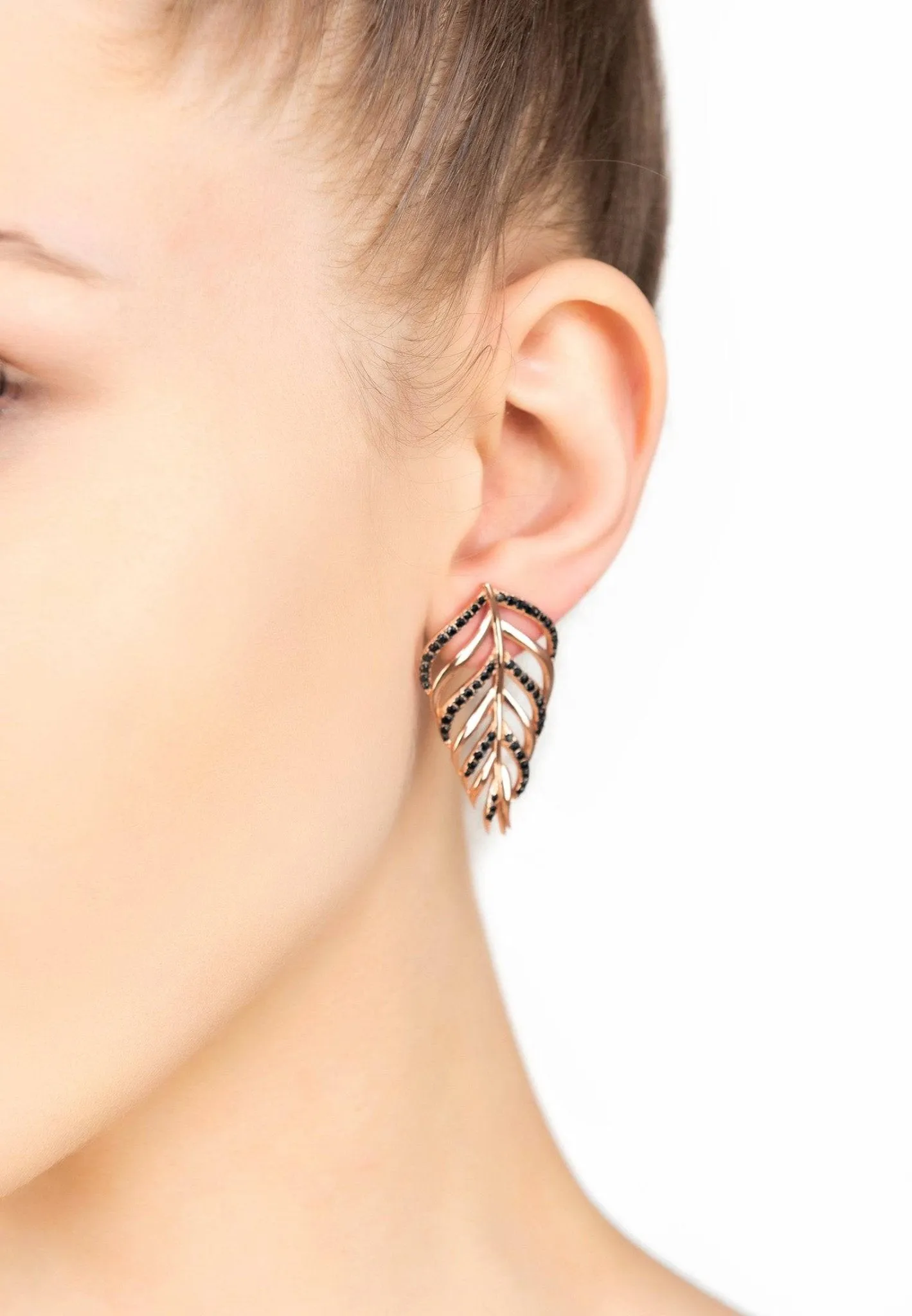 Bali Leaf Stud Earrings Black Rosegold