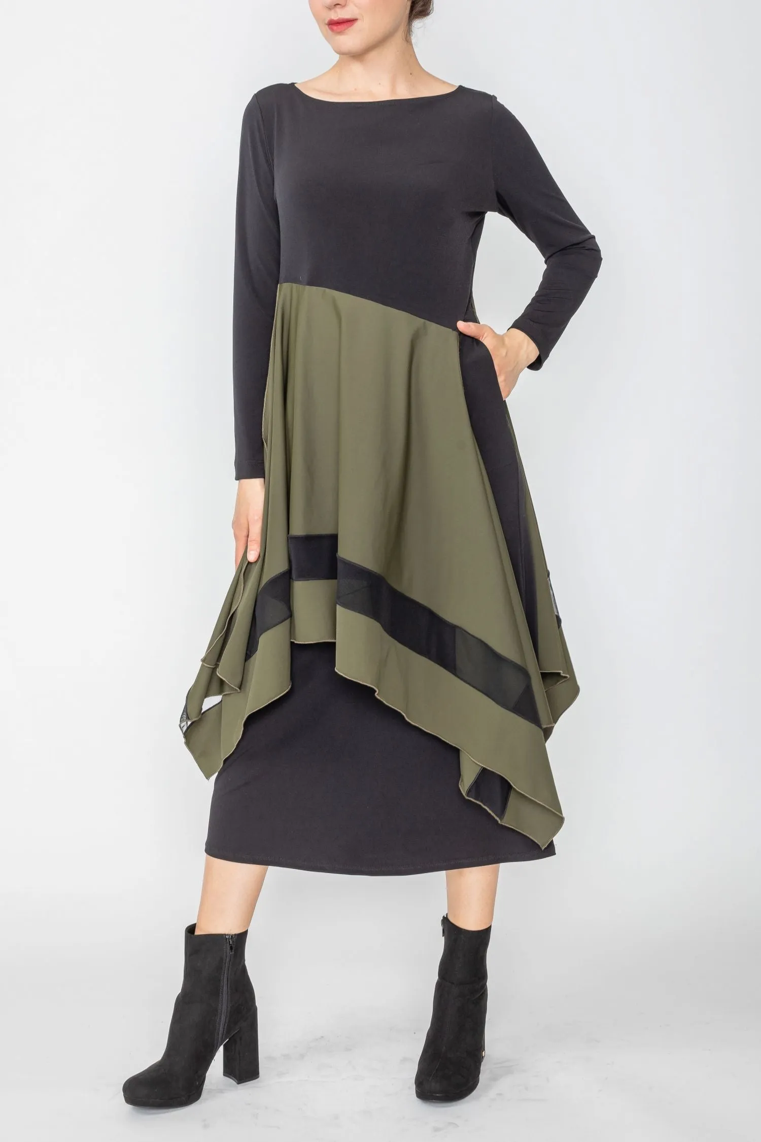 Boat Neck Asymmetrical Layer Mix Dress