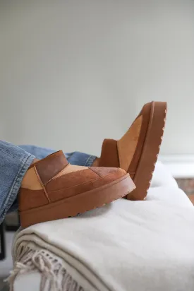 COCONUT FLATFORM PATCHWORK FAUX FUR LINING ANKLE BOOT IN CHESTNUT MIX SUEDE