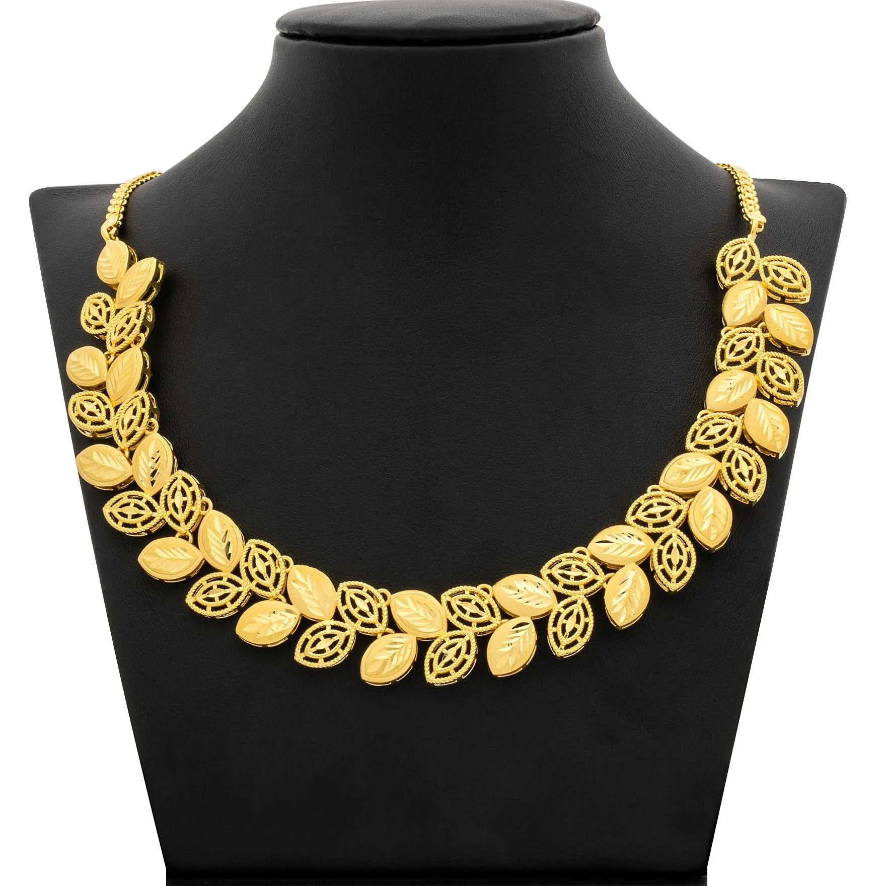 GOLDEN NECKLACE SHORT WITH GOLDEN HANGING STUD PGNS9-037, PGHST164-041