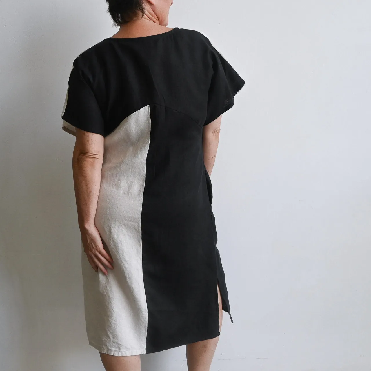 Kobomo Linen Art Deco Kaftan Dress