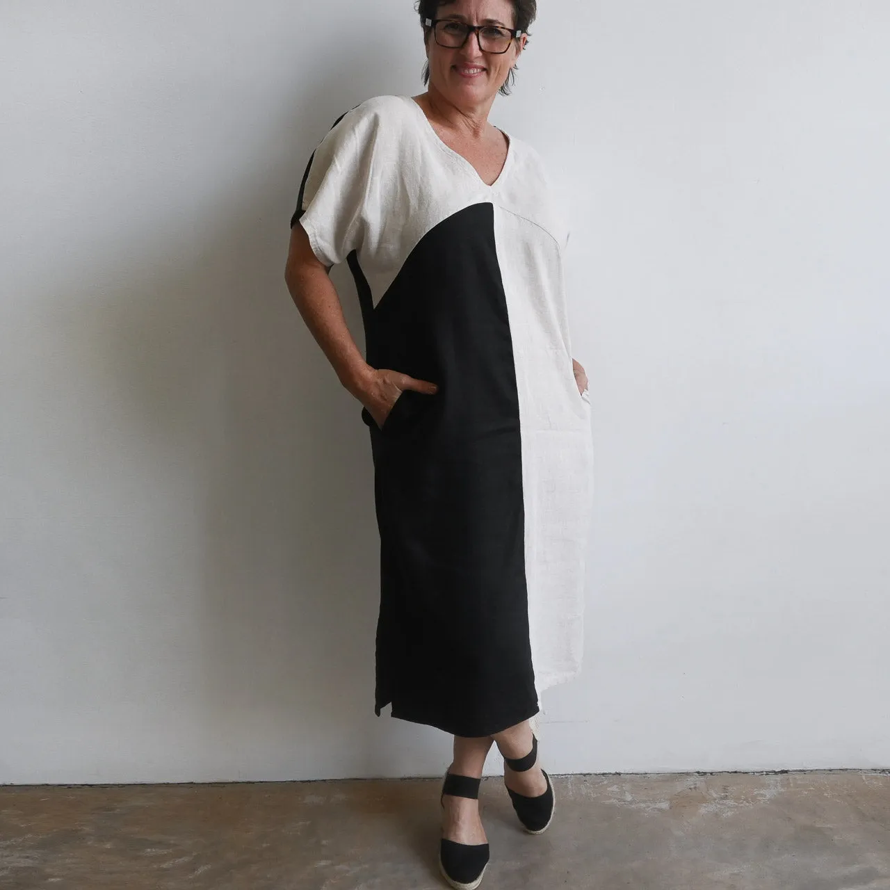 Kobomo Linen Art Deco Kaftan Dress