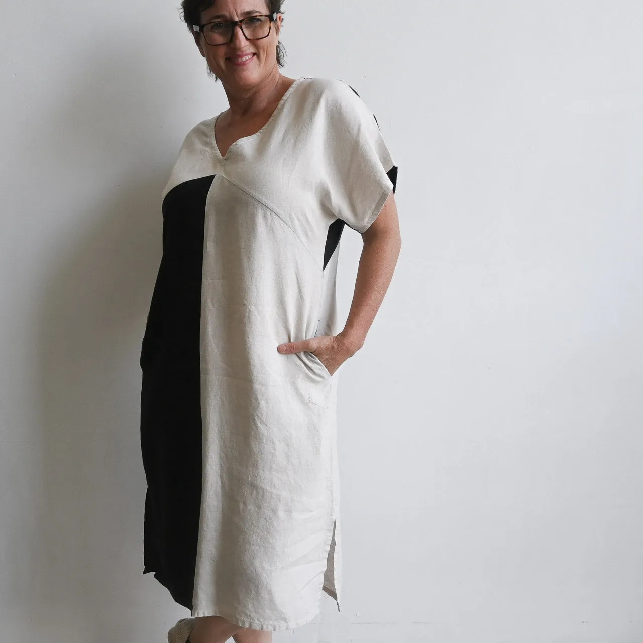 Kobomo Linen Art Deco Kaftan Dress