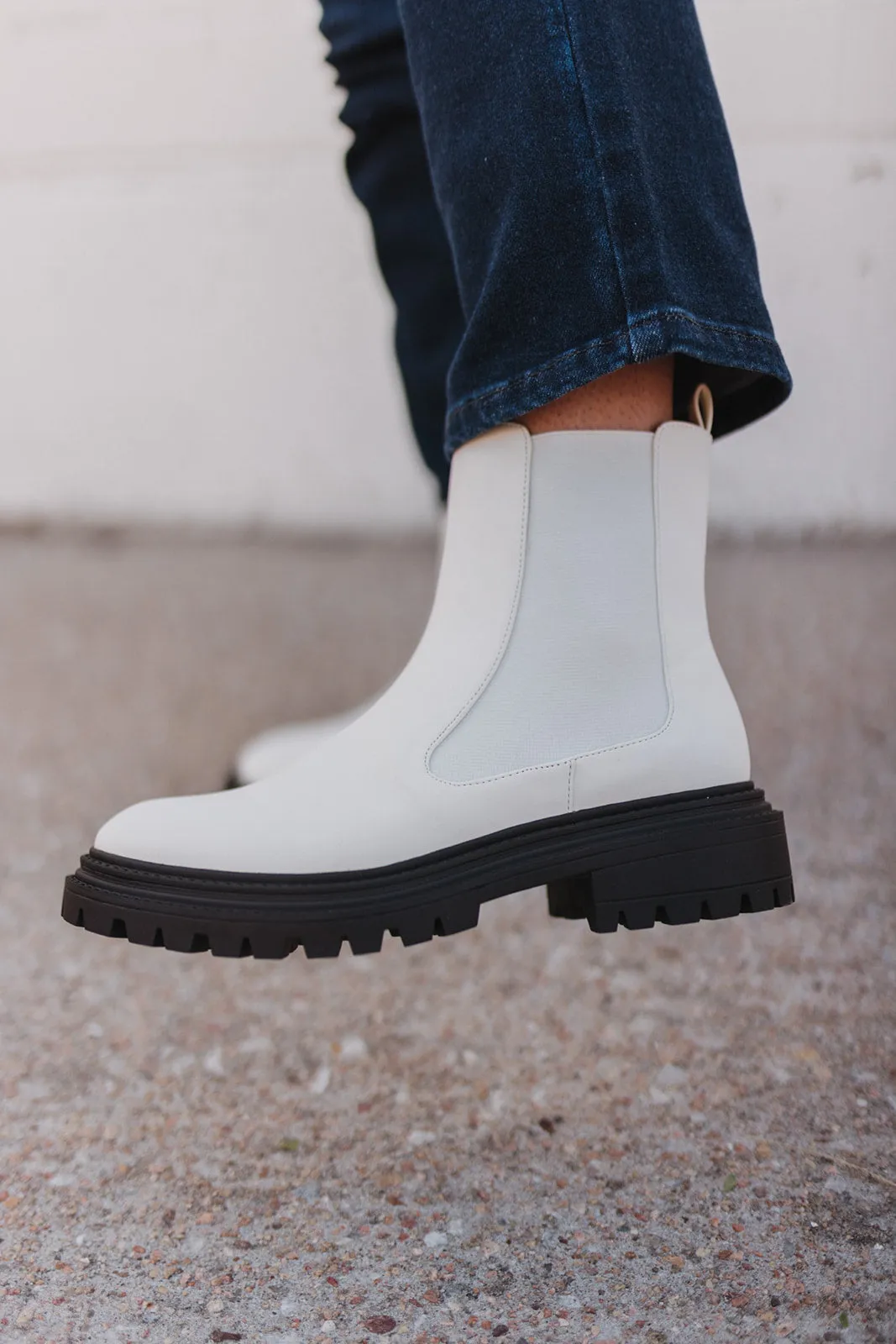 Nell Chunky White Boot