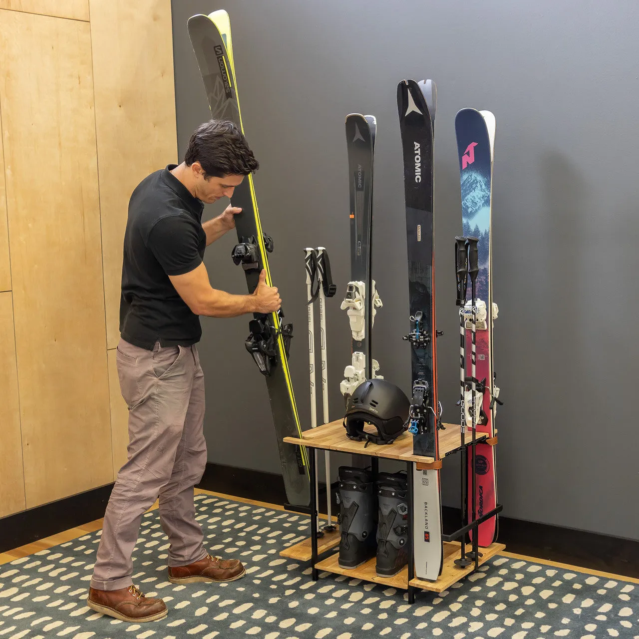 OUTLET | Silverton Ski Organizer | Holds 4 Pairs of Skis