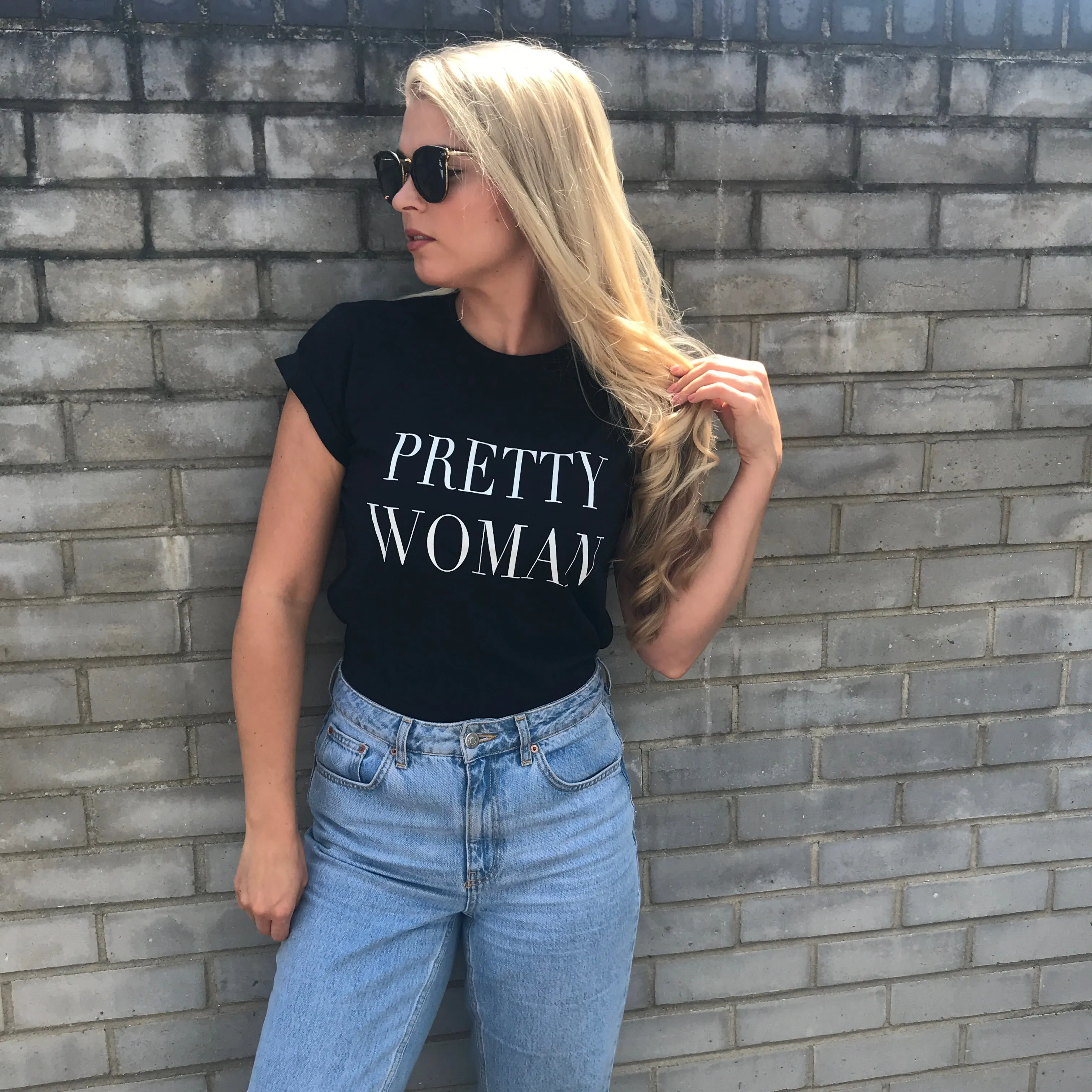 PRETTY WOMAN BLACK - SLOGAN T SHIRT CT076